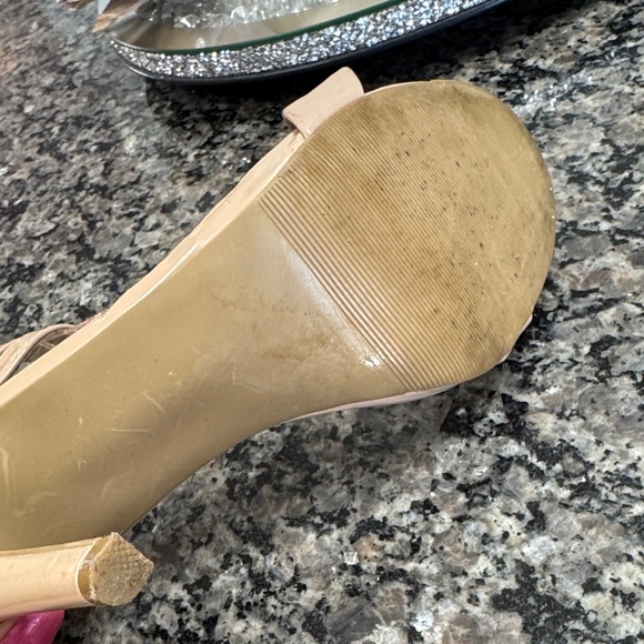 Candie's Nude glossy ankle strap Heels 7.5 - Picture 10 of 11